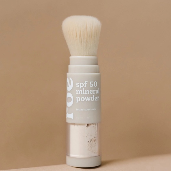 ROE Other - roe wellness SPF 50 Mineral Powder broad spectrum 0.21oz NEW